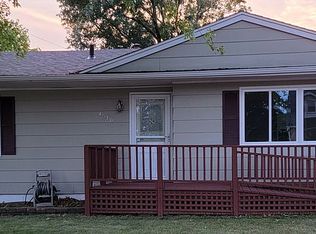 4516 Sheridan St, Davenport, IA 52806