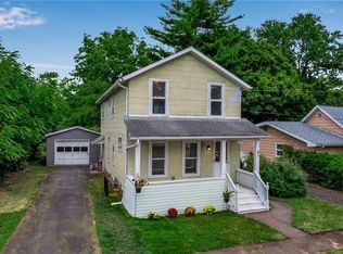 43 Prentice St, Lockport, NY 14094