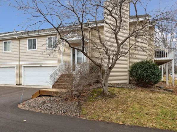 5612 Sanibel Dr, Minnetonka, MN 55343