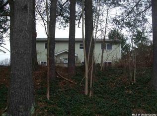 63 Hommelville Rd, Saugerties, NY 12477