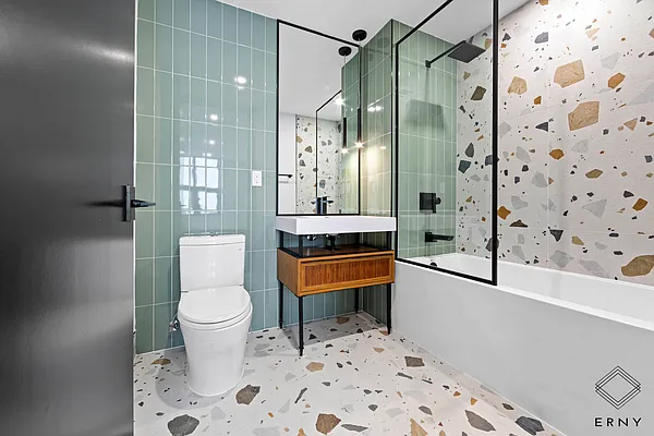 Rented by ERNY LLC | media 30