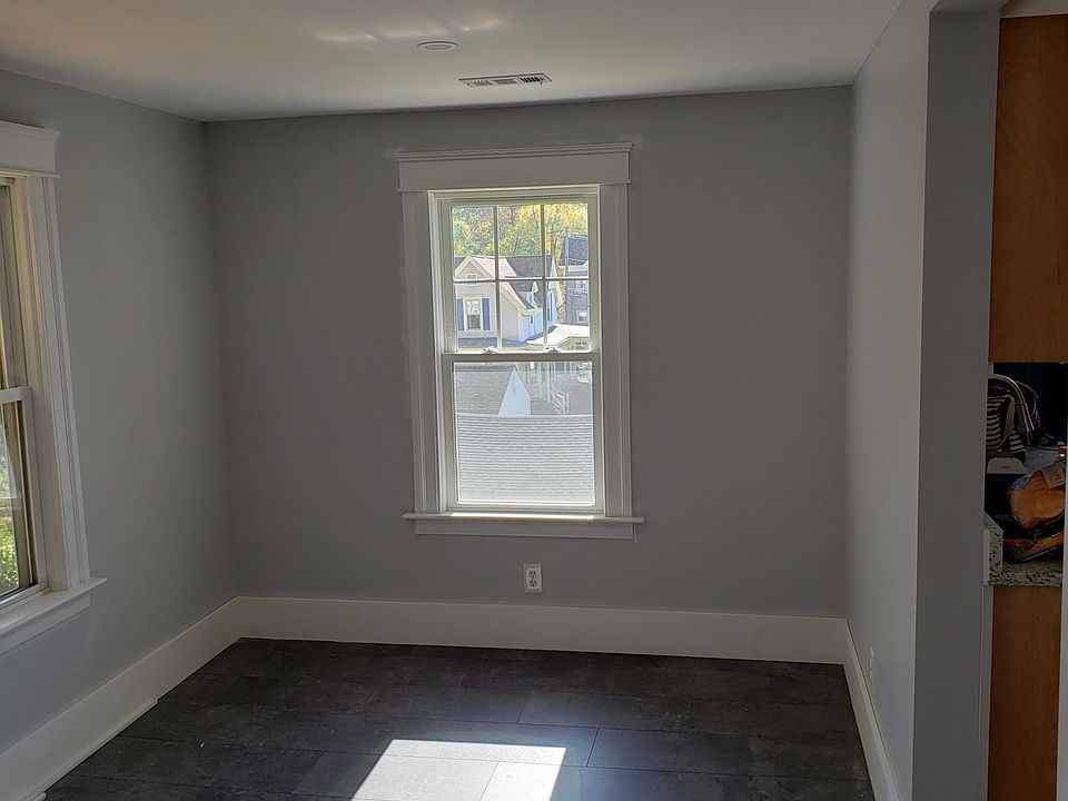 Dinning area off kitchen.