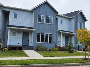 370 Adam St NW, Albany, OR 97321