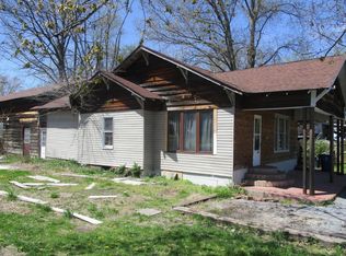 603 Glendale St, Benton, IL 62812
