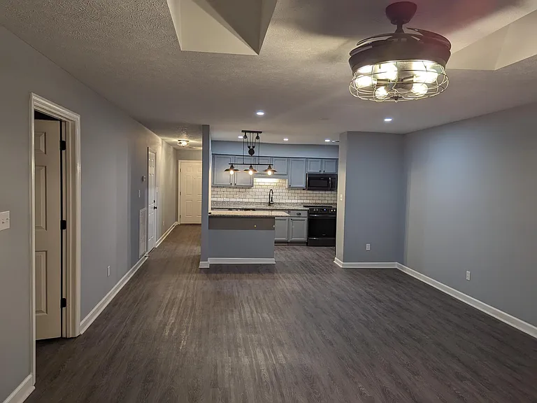 2905 La Villas Dr #303 — Photo 7