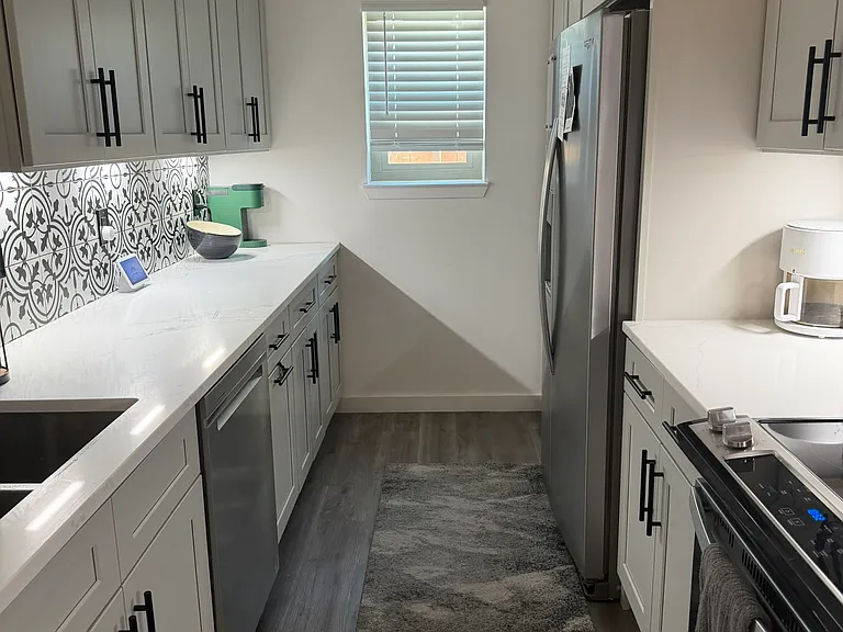 2718 Old Field Dr #302 — Photo 7