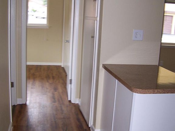 Hallway into 2nd Bedroom