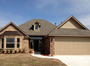 8401 Dunnwood Rd, Claremore, OK 74019