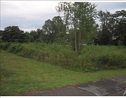 2nd image of 14 Highland Rd