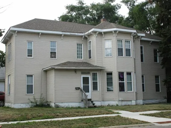 303 Logan Ave, Waterloo, IA 50703