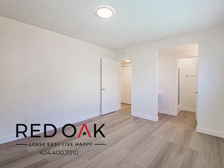 1035 Myrtle Ave #12 — Photo 13