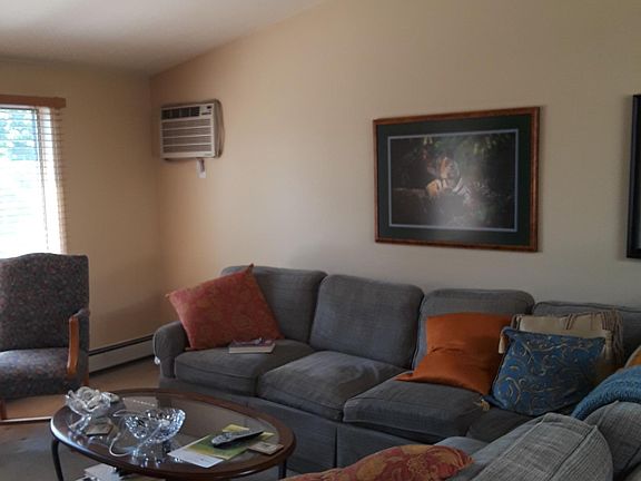 4th image of 301 Merrick Ave Fl 2nd