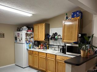 18 Rosemary Ln #1, Lampe, MO 65681