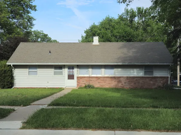 1836 S 58th St, Lincoln, NE 68506