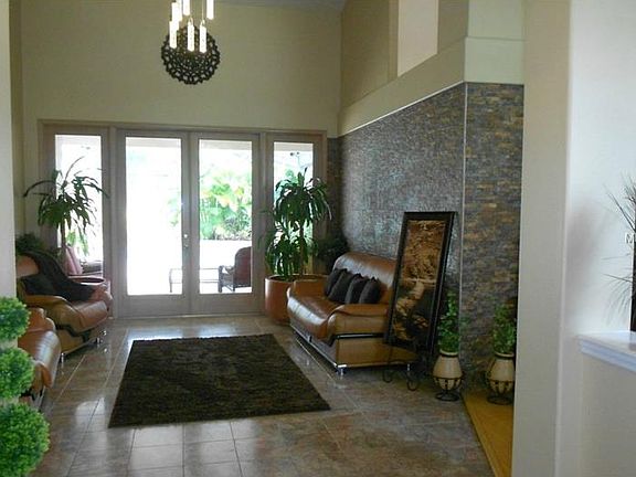 4th image of 3094 Zaharias Dr
