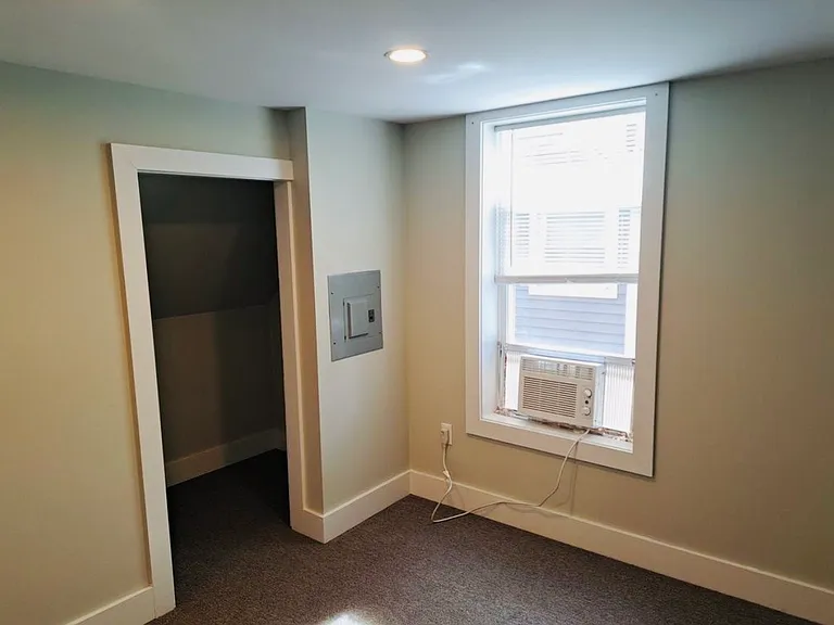 2046 Hartford Ave #5 — Photo 20