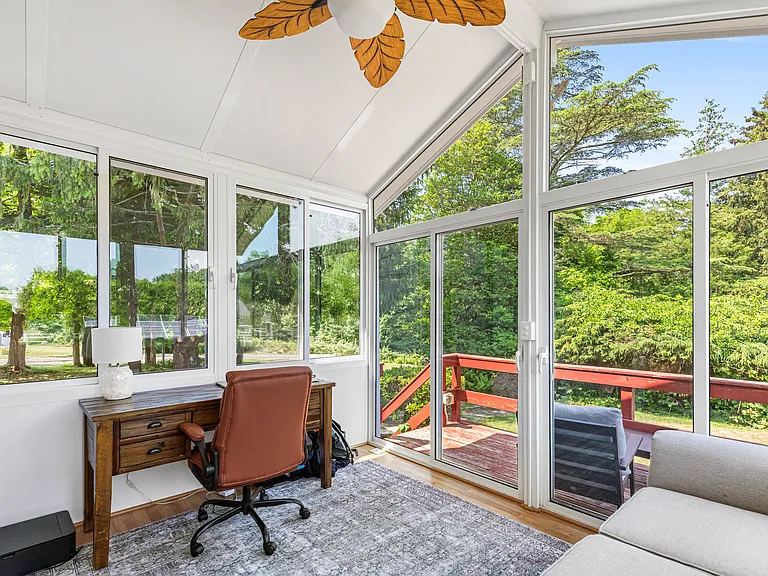 355 Pearse Rd — Photo 35