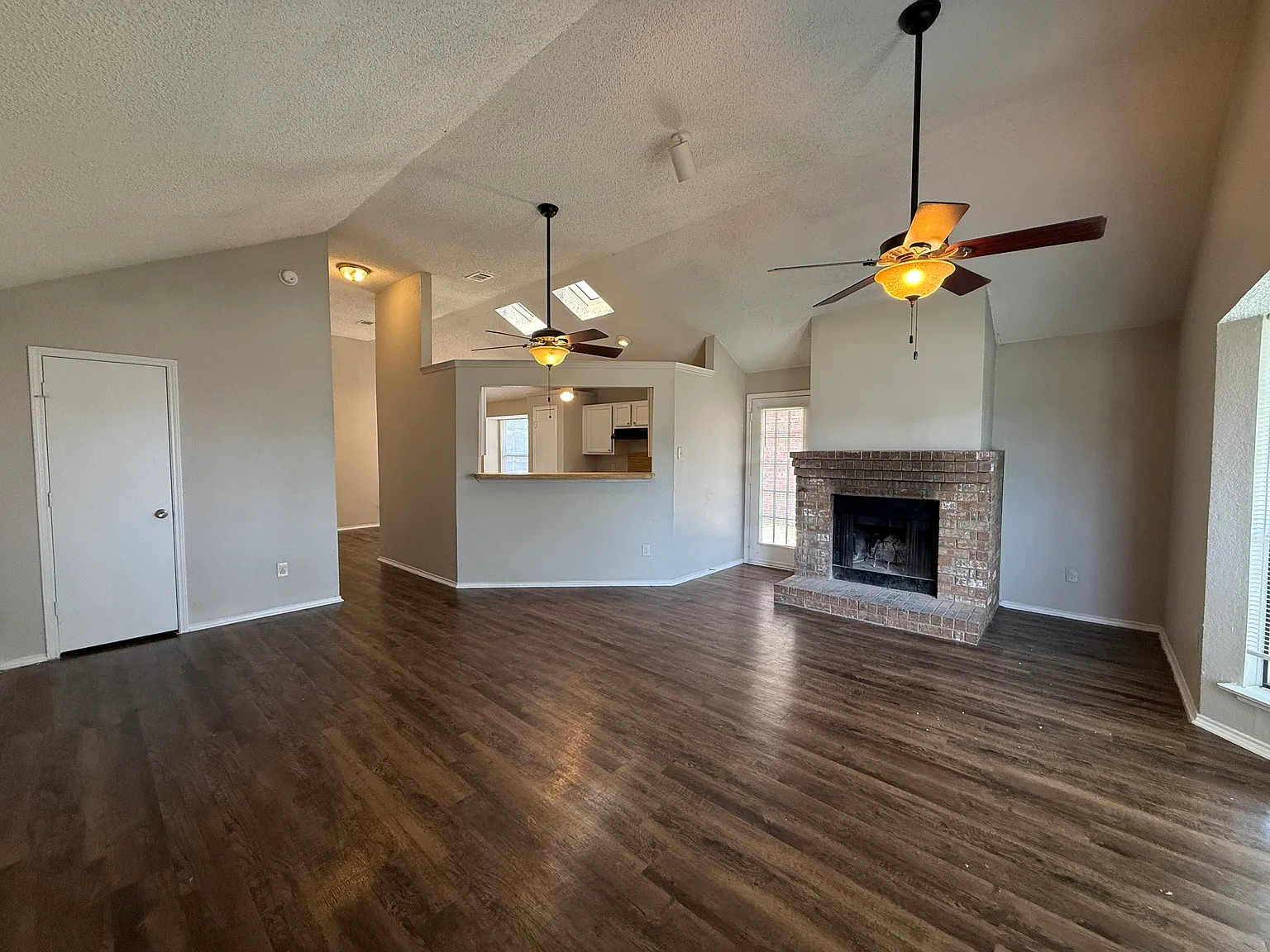 1429 Wheatfield Dr. Mesquite, TX 75149 — Photo 2