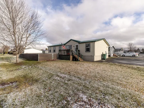 2155 W Pellinore Way, Post Falls, ID 83854