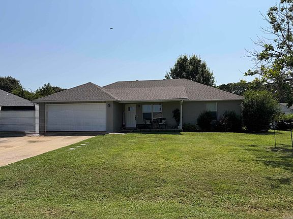 2nd image of 409 Atoka Dr