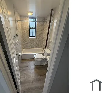 2076 Daly Ave #1L — Photo 11