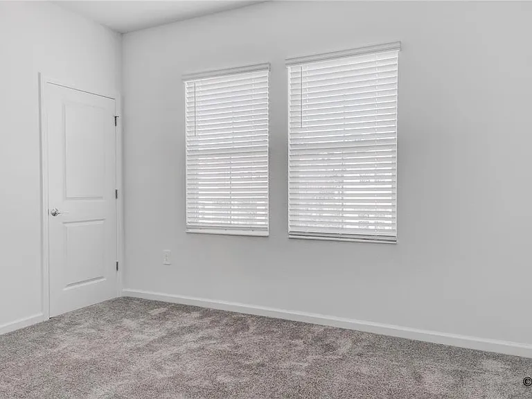 2207 Sweet Honey Ln — Photo 40