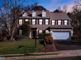 17925 Swans Creek Ln, Dumfries, VA 22026