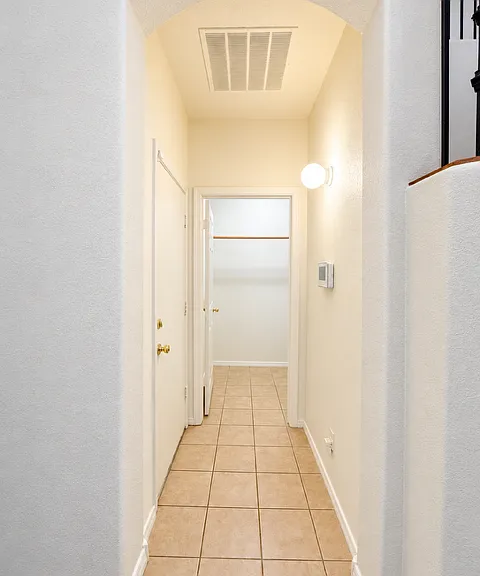 2067 Violeta Cir SE — Photo 12