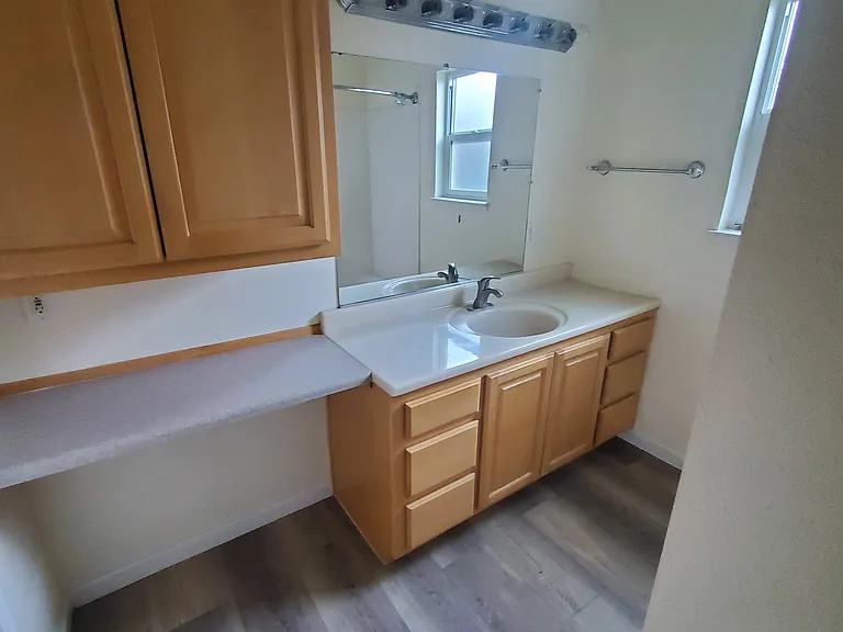 5817 Keyntel St #A — Photo 12