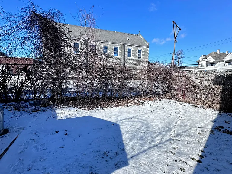1841 Avenue A #2 — Photo 14