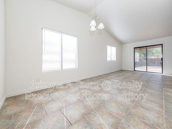 4th image of 10140 E Karen Pl