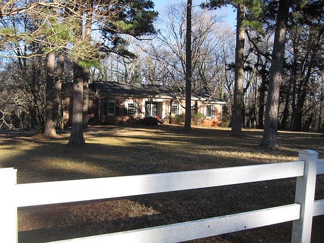 1st image of 166 Mill Village Cir
