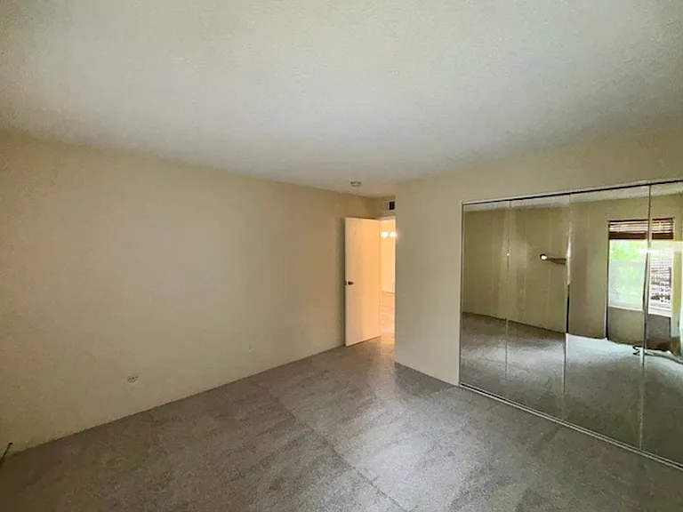 337 Wright St #302 — Photo 17