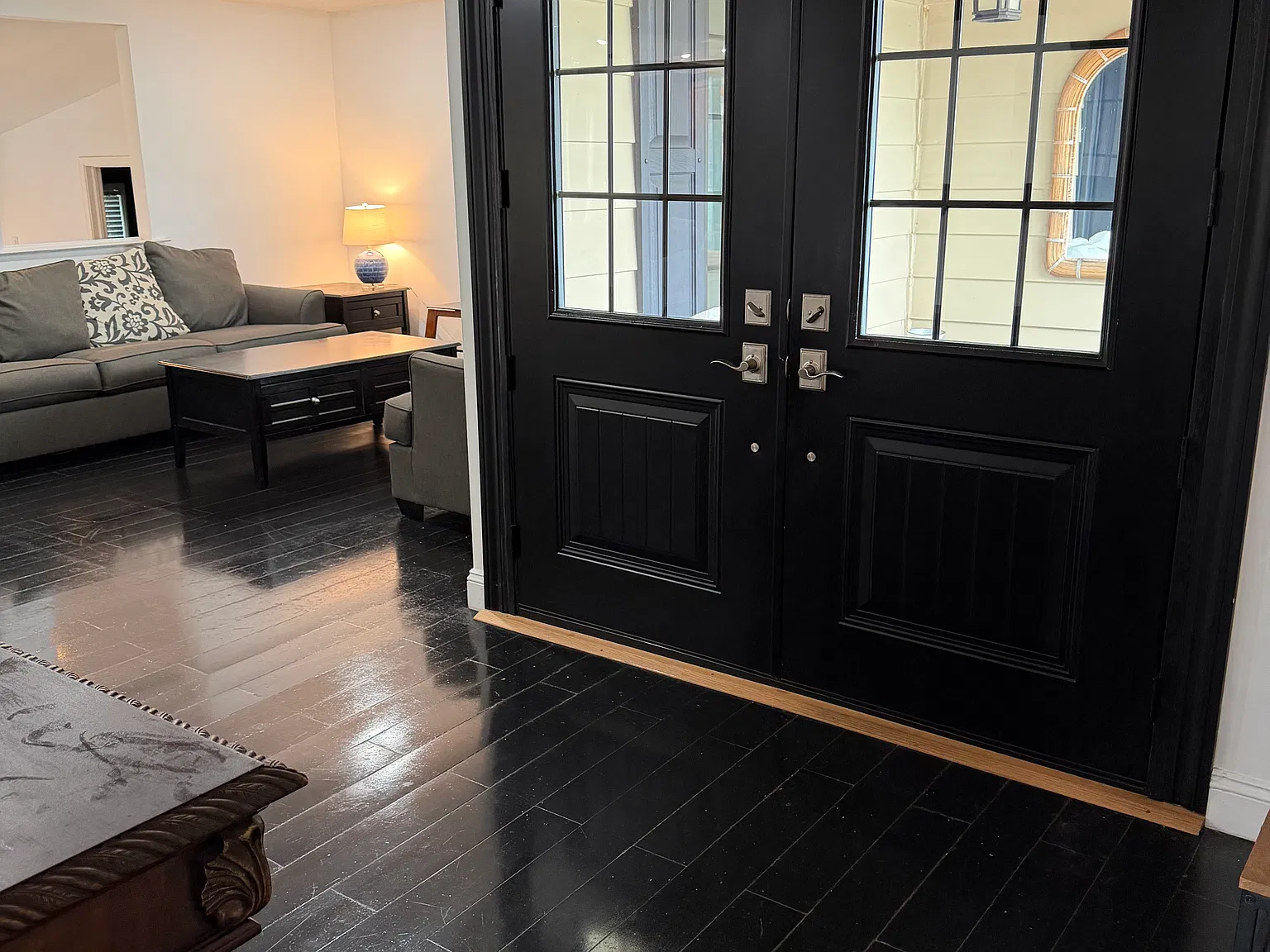 5 bed, 1644 sqft, $3,300 — Photo 2