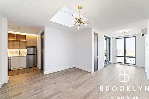 1286 New York Ave #6B Photo 1
