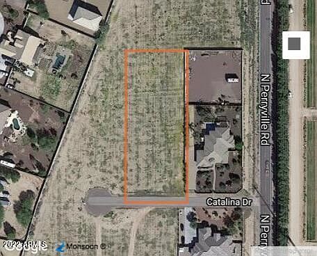 1st image of 18722 W Catalina Dr