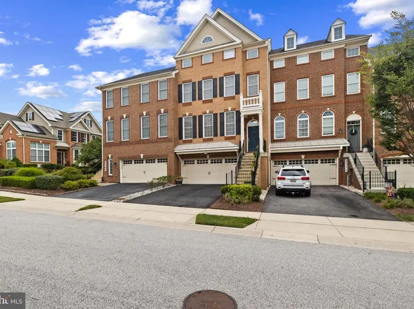 8509 Pine Springs Dr, Severn, MD 21144