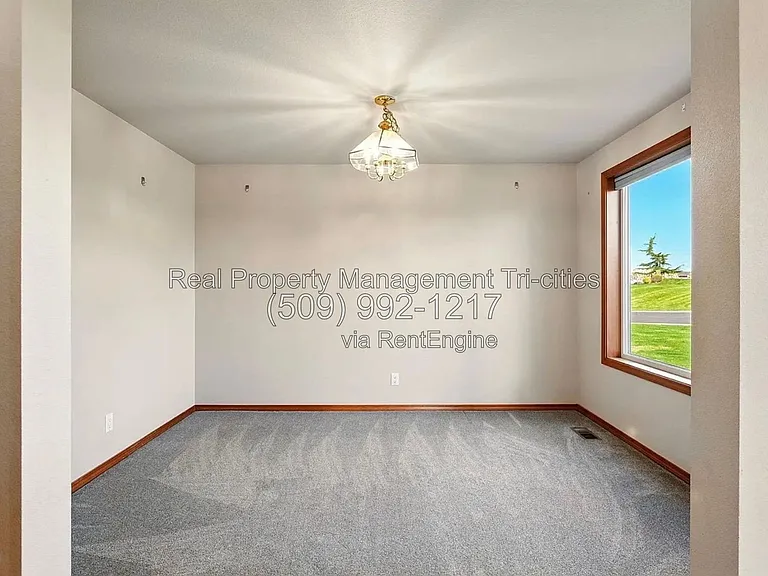 435 Nicklaus Ct — Photo 3