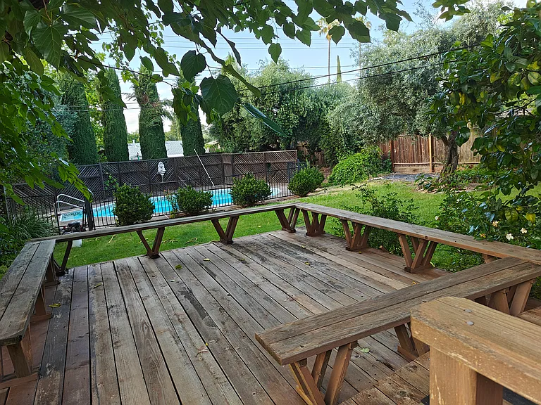 8945 Bedford Ave — Photo 3