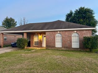 521 Ridgecrest Dr, Pearl, MS 39208