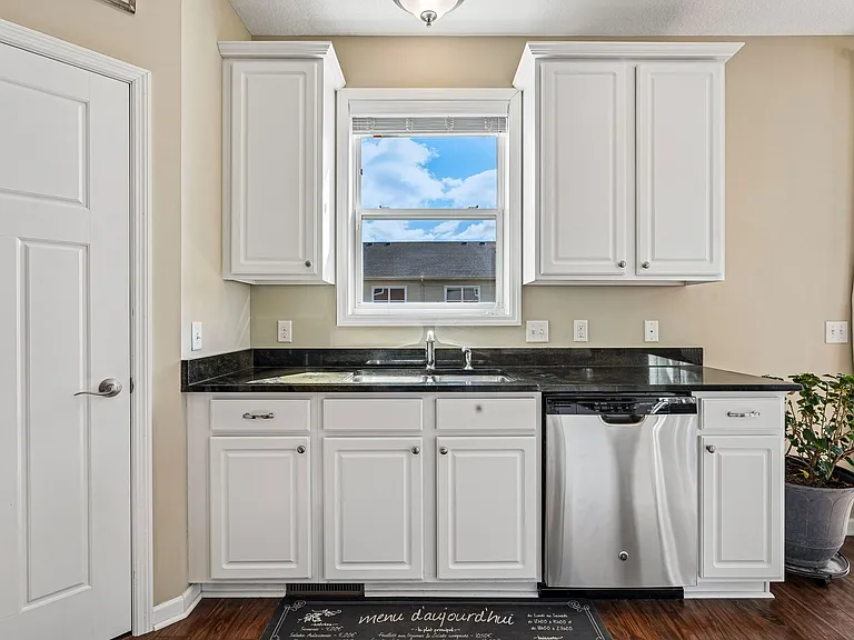 9519 Declaration Dr — Photo 12