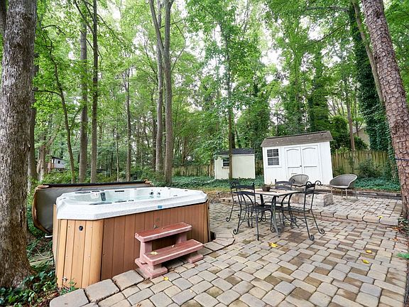 4th image of 5917 Grosner Pl