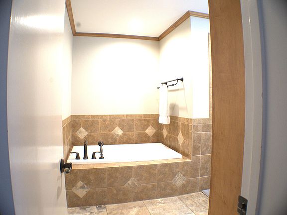 5th image of 3101 Ridgecrest Ln