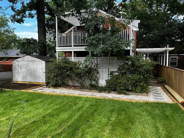 6012 Bush Hill Dr — Photo 31