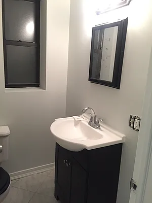 Rented by HFF Realty LLC | media 16