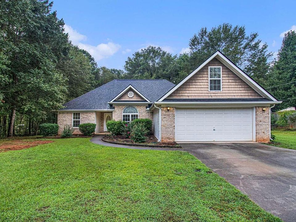1st image of 1700 Christian Cir