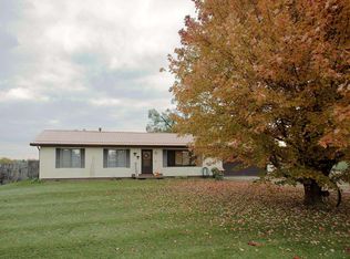 408 S Syracuse Webster Rd, Syracuse, IN 46567