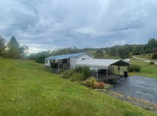 45 Diamond Dr, Philippi, WV 26416