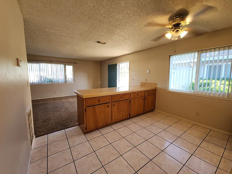 1261 S Jackson St #D — Photo 4