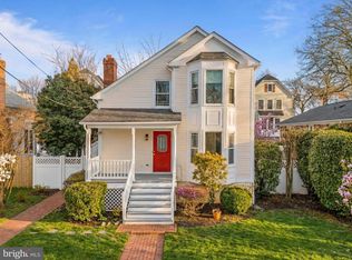 6909 Chelsea Rd, Mc Lean, VA 22101